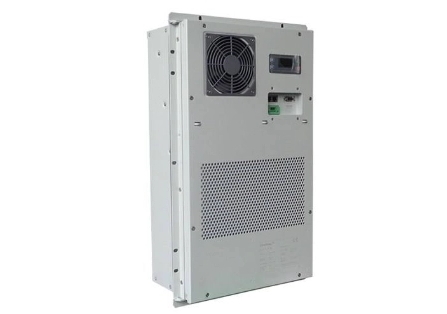 <a href=http://m.radiolumierefm.com/news_article?news_id=38>北京機(jī)房專用空調(diào)</a>